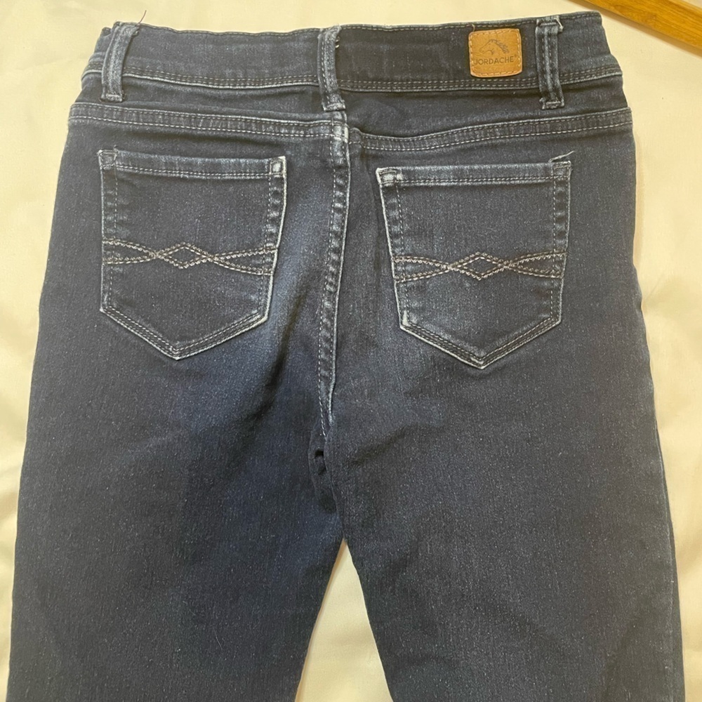 🐶🐶Girls Jordache size 12 dark wash skinny jeans🐶🐶 - Picture 6 of 6